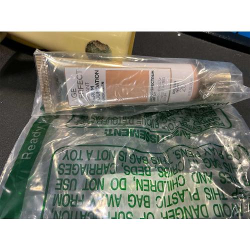 L'Oreal Paris Age Perfect Radiant Serum Foundation with SPF 50, Cream Beige, 1 Ounce