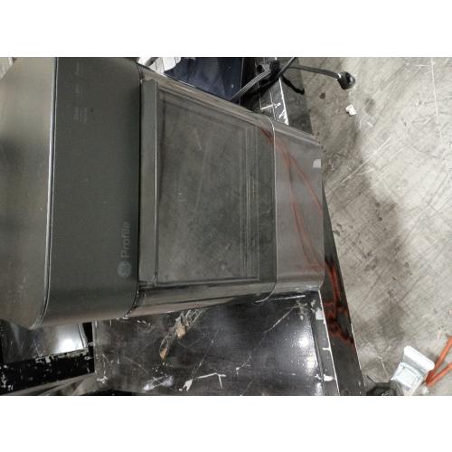 GE  Ice Machine