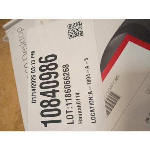 Microsoft Wireless Comfort Desktop 5050 - USB Wireless RF Keyboard - USB Wireless RF BlueTrack Mouse - 16 Hot Keys - Scroll Wheel