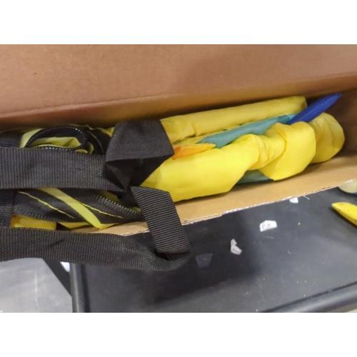 Color Blue dinosaur play tunnel