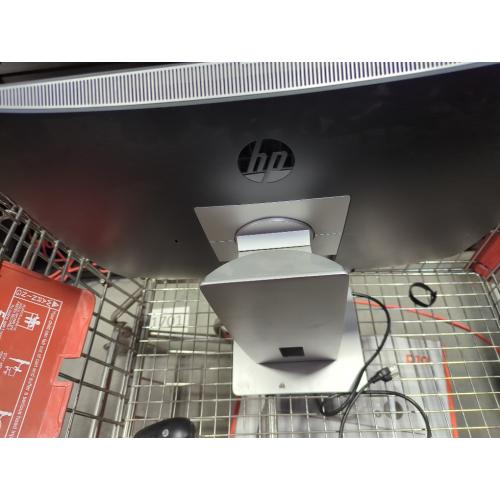 HP EliteOne 800 G2 23 With Power Cable and Mouse