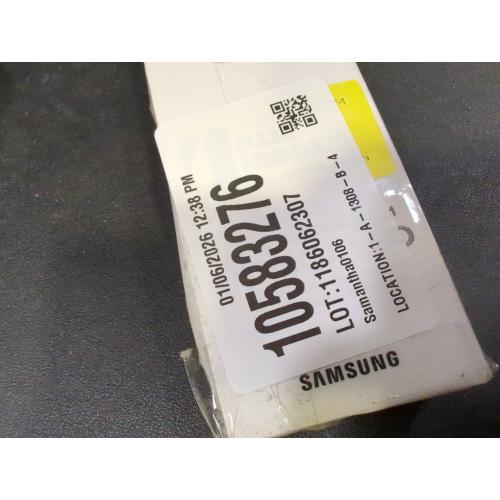 Samsung Galaxy Watch4 GPS   LTE, 40mm Pink Gold Sport Band Pink Gold Aluminum Case