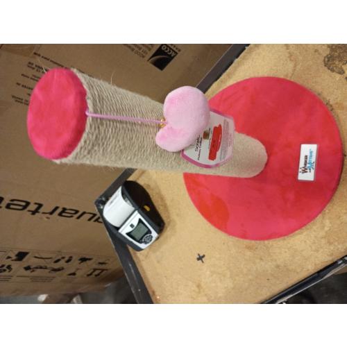 Gor Pets Cat Scratcher PlayHeart (46cm) Pink