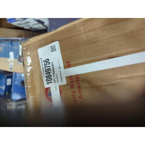 Puleo International 7-1/2 ft. Slim Incandescent 500 ct Frasier Fir Christmas Tree