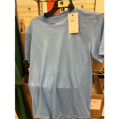 Size S. NIKE Mens Legend Short Sleeve Tee