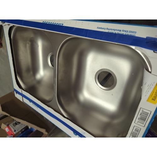 Elkay Dayton Drop-In 33-in x 22-in Stainless Steel Double Equal Bowl 4-Hole Kitchen Sink