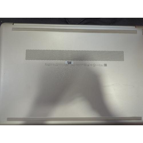 HP Notebook - 15-dw0011ds With Charger