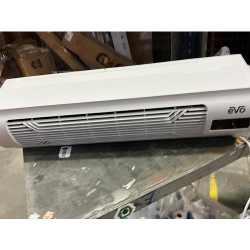 25 in 4 Fan Speeds Window Fan in White with Adjustable Side Panels