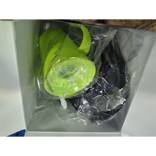 Dr. Brown's Toddler Feeding Starter Set, Travel Bundle with Cheers360 Spoutless Training Cup with Handles, 6m , 4 Piece