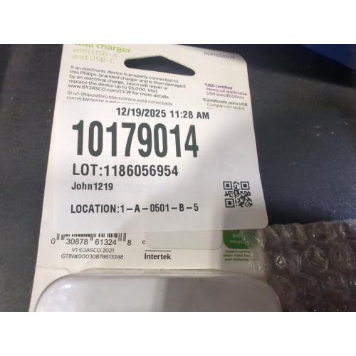 Philips 3-Port 32W USB and USB C Charger - White