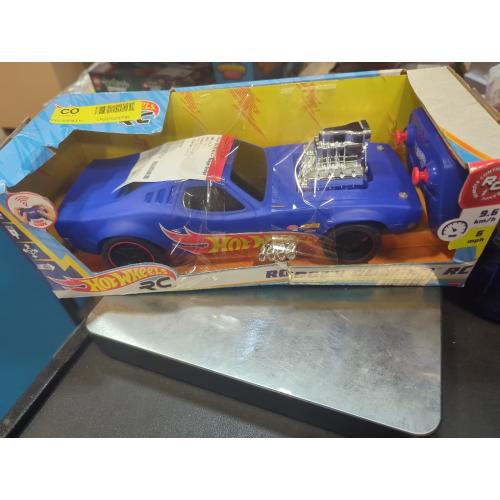 Hot Wheels 1:16 Scale RC Rodger Dodger Toy Car, Special 50th Anniversary Edition Remote Control Vehicle