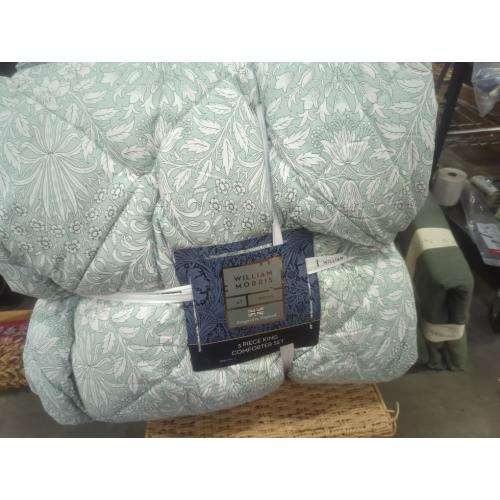William Morris At Home 3 Piece King Comforter Set Sunflower Seafoam