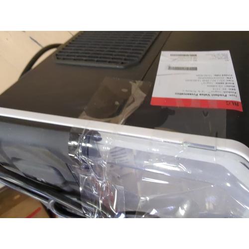 Insignia™ - 16 lb. Portable Icemaker