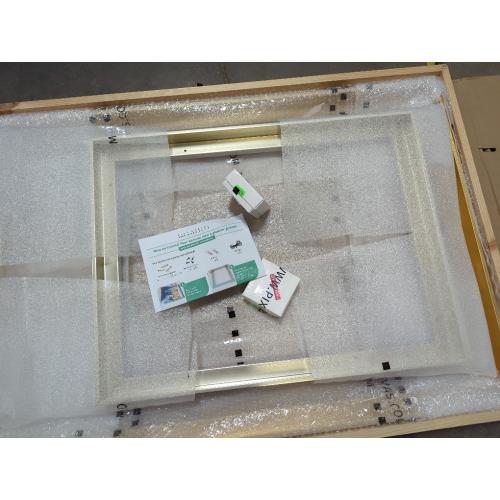 Pixy Canvas Floater Frame 24x36