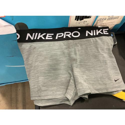 XL Nike Women's Pro