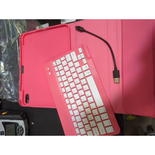 PINK Hamile iPad Case with Keyboard -  Backlit Wireless Detachable Folio Keyboard Cover with Pencil Holder for iPad (Pink)