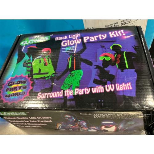 Black Lights for Glow Party! 115W Blacklight LED Strip kit. 4 UV Lights to Surround Your Neon Party. Ultraviolet Lighting for Big Rooms. Easy Set up! Glow in The Dark Party Supplies. Fiesta Luz Negra