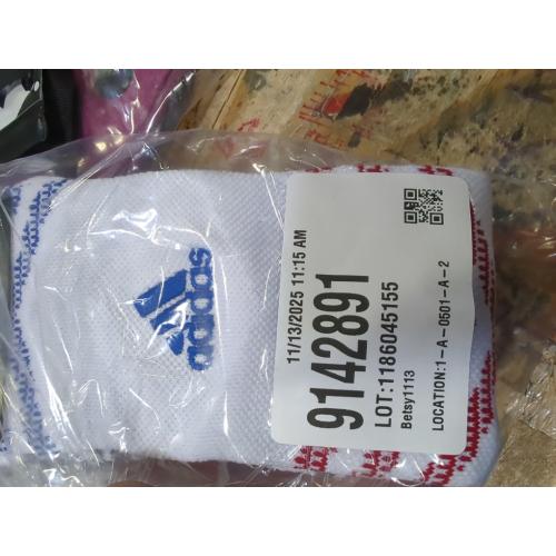 Size M  Ultra Cushioned Footbed  Color White Power Red Light Onix Socks..