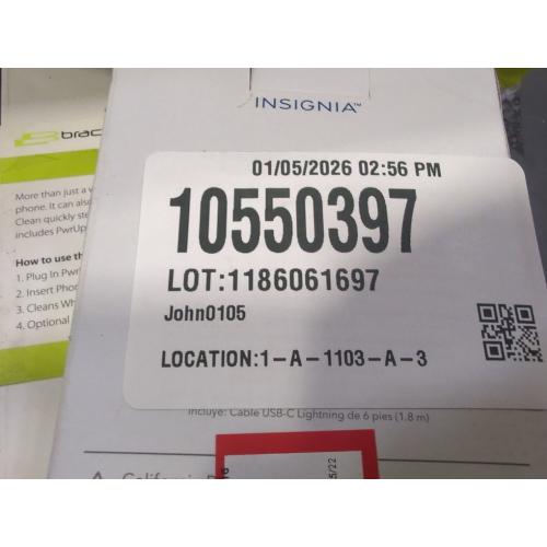 Insignia™ - 20 W USB-C Wall Charger with 6' Lightning Cable - White