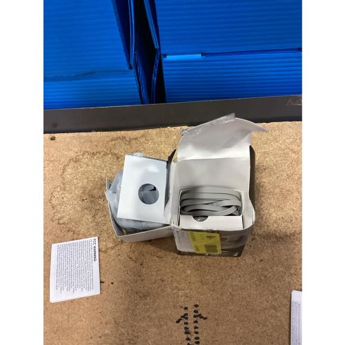 Wyze Cam V4 Plug-in Indoor and Outdoor Smart-Enabled Security Camera