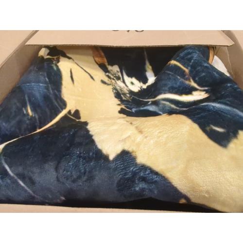 Size Large Marble Rugs for Living Room:  Abstract Black and Gold Marble Area Rug Non Slip Washable Carpet Floor Mat for Bedroom Dorm Kitchen Classroom Dining Room Hallway