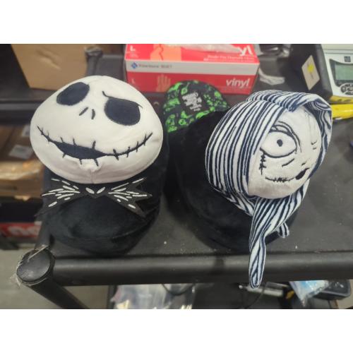 Size L 9/10 Color Black nightmare before Christmas slippers