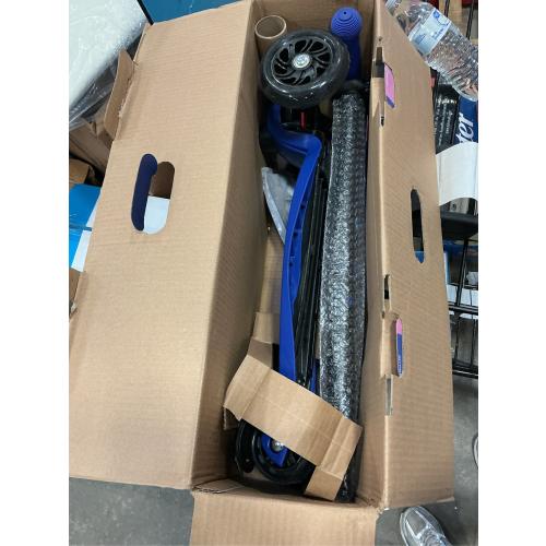 Micro Kickboard - Maxi Deluxe LED - Three Wheeled, Lean-to-Steer Swiss-Designed Micro Scooter for Kids with Motion-Activated Light-Up Wheels for Ages 5-12 …