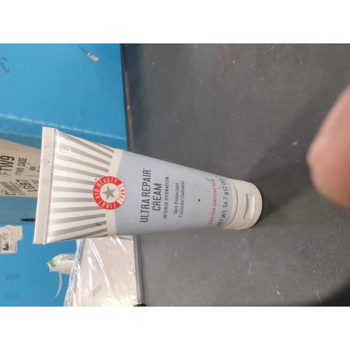 First Aid Beauty Ultra Repair Cream