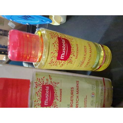 Mustela Maternity Stretch Marks Oil - with Natural Avocado, Maracuja & Sunflower Oil - EWG Verified, Vegan & Fragrance Free - 3.55 fl. oz.