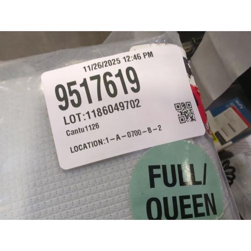 Matouk Full/Queen Coverlet 94 x 97 Pool Fabric Grey