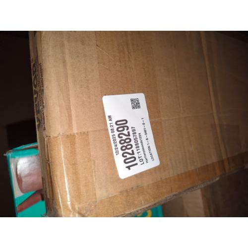 VEVOR 1.6 Rise Cuttable Threshold Ramp for Doorways, 35.4 Wide Natural Rubber Wheelchair Ramp, Non-Slip Solid Rubber Ramp with Double-Sided Tape for Doorways,Driveways,Bathroom,Smooth Tile