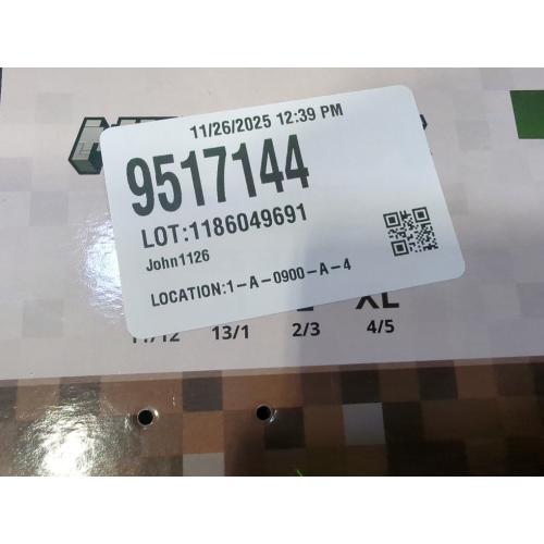 Size S 11-12 Color Green Minecraft Creeper Green Slippers