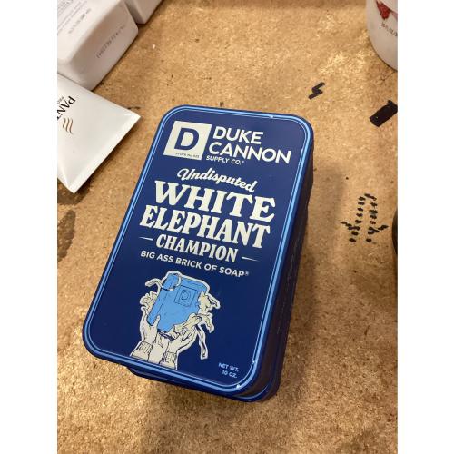 Duke Cannon Supply Co. Undisputed White Elephant Champion Bar Soap 2 pack