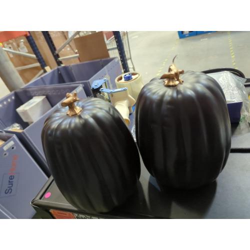 Winlyn 2 Pcs Large Artificial Pumpkins 8.7 Harvest Cream Faux Pumpkins Decorative Pumpkins Big Foam Pumpkins for Fall Autumn Wedding Baby Shower Thanksgiving Halloween Party Decor Table Centerpiece