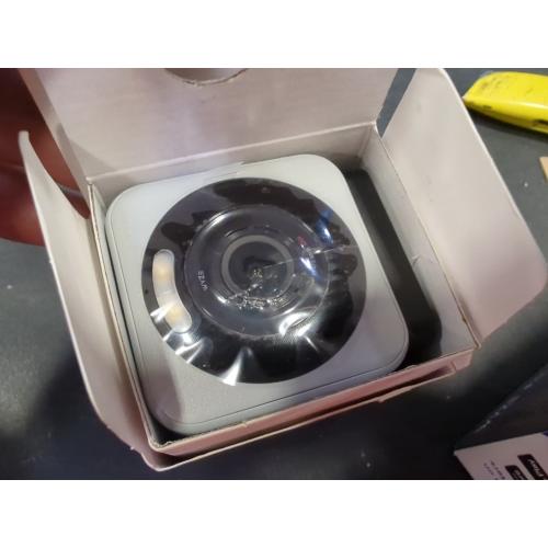 Color White Wyze Cam V4 Plug-in Indoor and Outdoor Smart-Enabled Security Camera