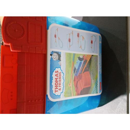 Thomas & Friends TrackMaster Builder Bucket with 25-Pieces