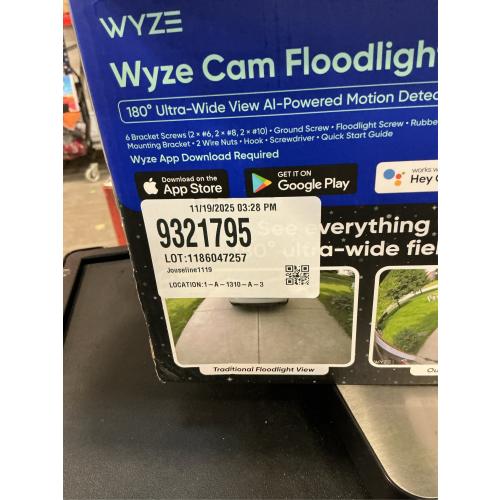 WYZE Floodlight Camera Pro, PCMag Editors' Choice 3000-Lumen LEDs, 2.5K HD Outdoor Security Camera, 180° Wide View, Motion Detection, Color Night Vision, Works with Alexa & Google, Free Expert Setup