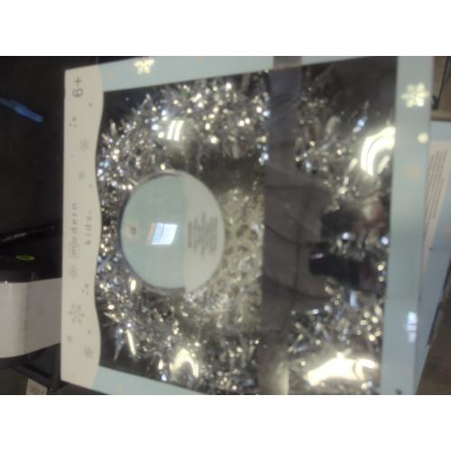 Modern Build Your Own Christmas Wreath Kit