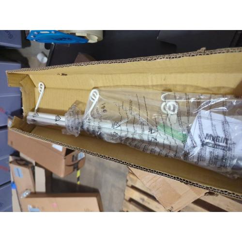 MyGift 3 Tier White Metal Over The Door Bathroom Towel Rack, Small Space Extra Storage Towel Bar Hanger