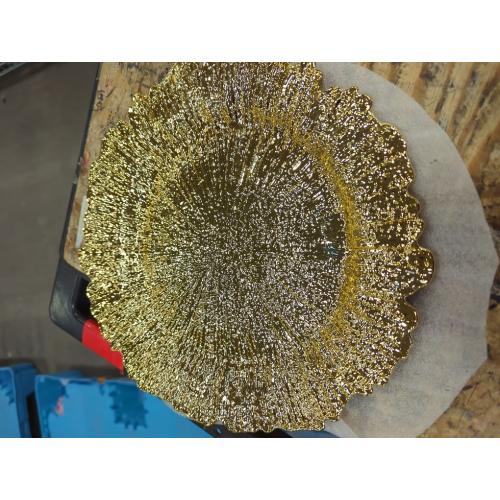 Coloch Set of 52 Plastic Charger Plates, 13 Reusable Reef Serving Chargers for Dinner Plate Round Shiny Decorative Charger Plate for Wedding, Catering, Parties, Christmas, Home Dinner Use (Gold)