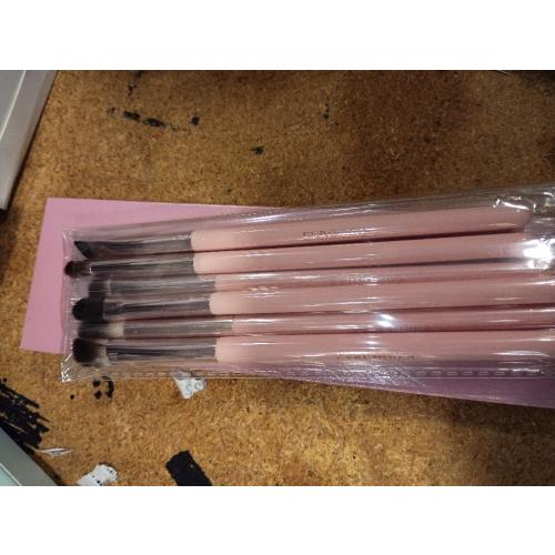 Eye Makeup Brush Set, 6 Pcs Professional Blending Eyeshadow Makeup Brushes for Concealer Eyebrows Eyeliner, Soft Hairs & Wood Handle