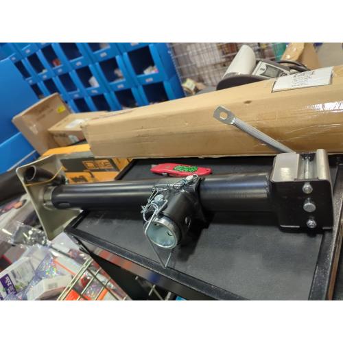 VEVOR Trailer Jack, 2500 lbs Dynamic Load Capacity, Heavy Duty Swivel Bolt-on Trailer Jack with Ergonomic Handle, 15-inch Vertical Travel, Suitable for RV, Horse, Utility, Camping and Yacht Trailers