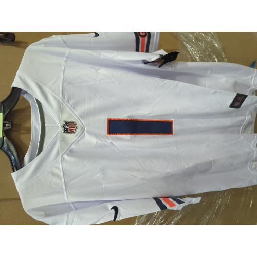 Large Bears Justin Fields White Jersey - Beckett