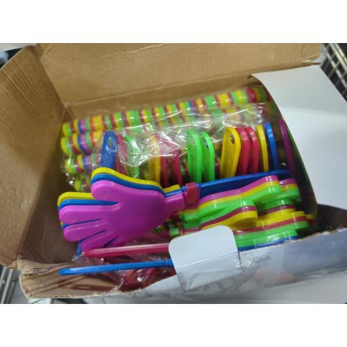 Pack of  80 Pcs 7.5 Inch Hand Clappers Noisemakers Bulk Clappers Noisemakers Party Favors Mini Hand Soundboard Plastic Noise Makers for Sporting Events Fiesta Birthday Game Rewards Cheers Supplies