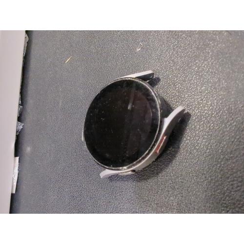 Samsung Galaxy Watch4 R860 Silver GPS Smartwatch - Manufacturer Refurbished.