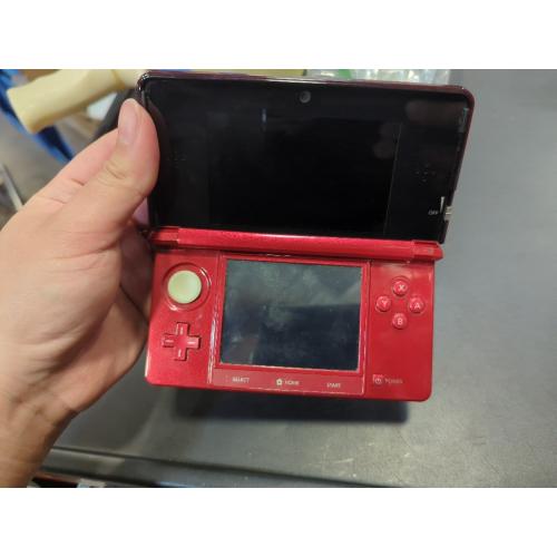 Nintendo 3DS - Flame Red (Renewed)