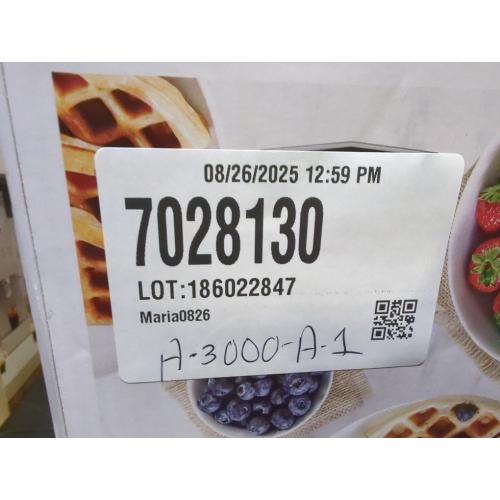 Bella - Nonstick Rotating Belgian Waffle Maker - Stainless Steel