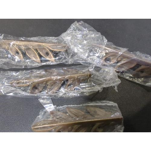 4 of Vintage Solid Brass Olive Leaf Box Corner Protector Decor Shelf Cabinet Hardware Beautifull Home Decor (Polished Brass)