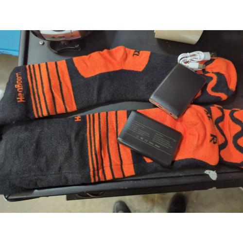 Heated Socks for Men Women, Up to 9 Hrs 5000mAh Rechargeable Electric Socks 360° Heating, 4 Heat Modes, Battery Powered Washable Thermal Winter Heated Socks Foot Warmer for Hunting Ski Hiking Fishing
