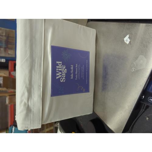 Queen set...Wild Sage Brushed Cotton Percale 300-Thread-Count Twin Sheet Set in Coconut Milk